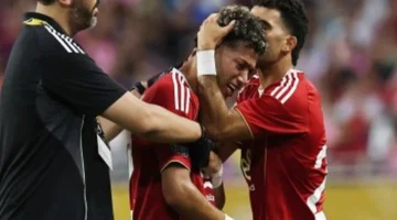 حضور مباشر.. إمام عاشور يشاهد مواجهة الأهلي وبالميراس من مدرجات ميتلايف